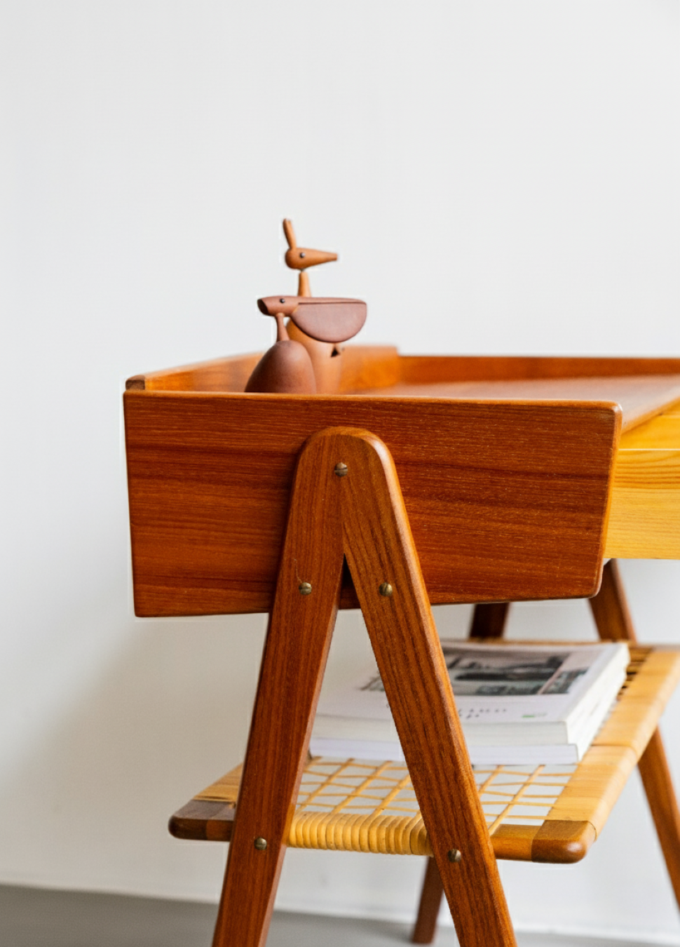 Gemini_Generated_Image_5wuohu5wuohu5wuo